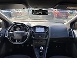 Ford Focus 1,0 EcoBoost RaceRed ST-line - náhled 13