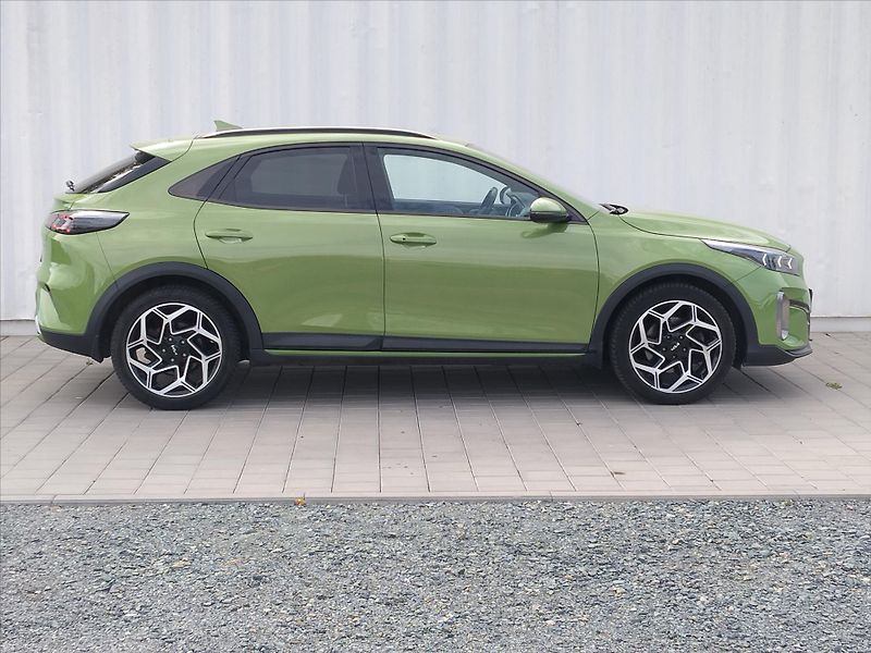 Kia XCeed 1,5   1.5 T-GDI 117Kw GT Line, - fotka 25 z 35