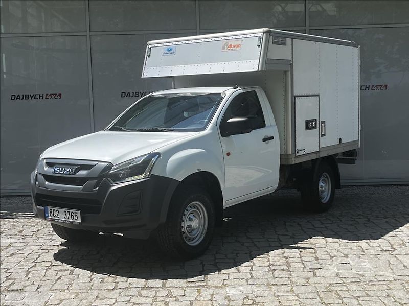 Isuzu D-Max 1,9 SC skříň  6 M/T L 4x4 - fotografie inzerátu