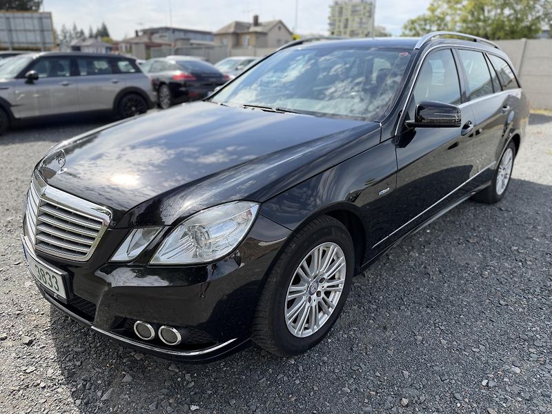 Mercedes-Benz Třídy E 250 CGI 5G NAVIGACE SERVISKA - fotografie inzerátu