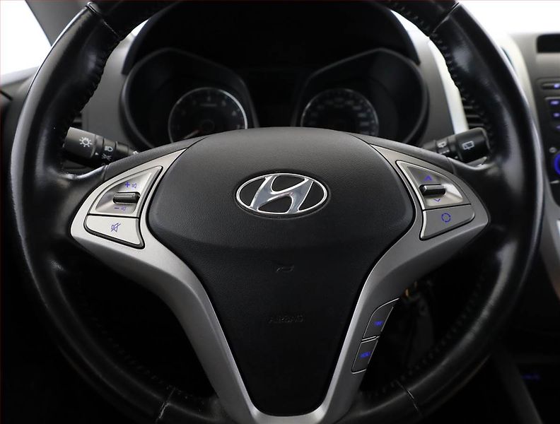 Hyundai ix20 (2015) 1.4 CVVT, Serv.kniha - fotka 8 z 16