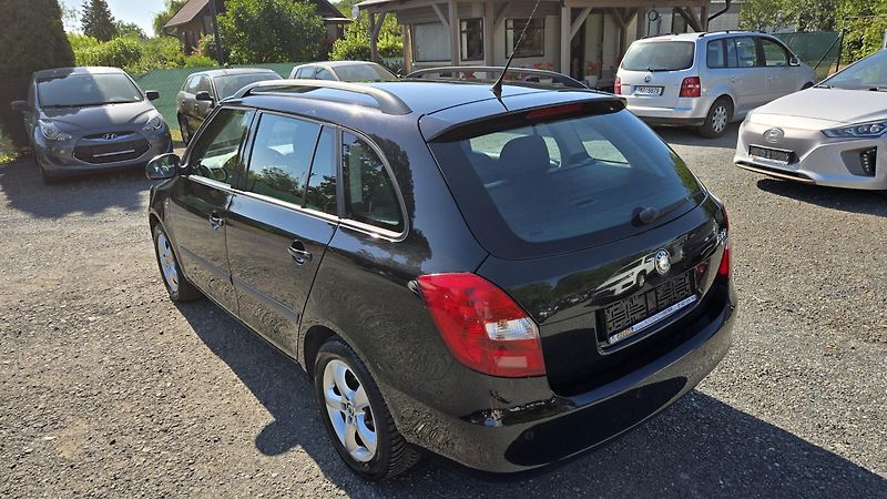 Škoda Fabia 1.4 16V STYLE EDITION 1MAJ. - fotka 12 z 32