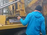 Speciální stroj zvaný Big John přijel do Strakonic přesazovat stromy z Prahy. V České republice patří k unikátům.