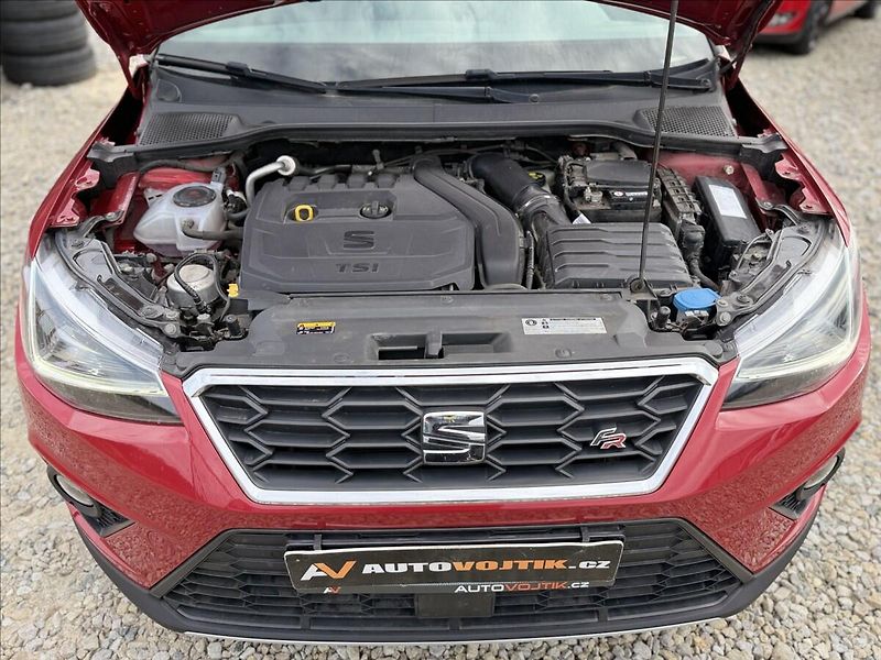 Seat Arona 1,5 FR TSI 110kW NAVI VIRTUAL - fotka 30 z 30