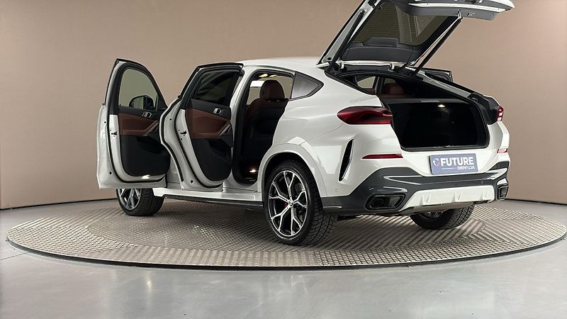 BMW X6 30d AUT xDrive M-paket - fotka 7 z 30