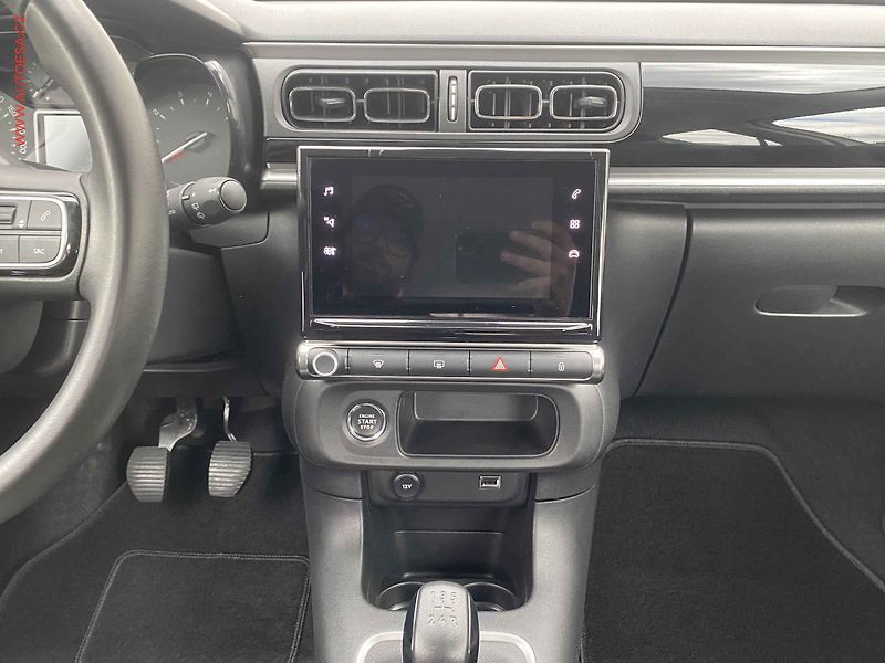 Citroën C3 (2022) 1.2 PT, Shine, LED, navi - fotka 12 z 17
