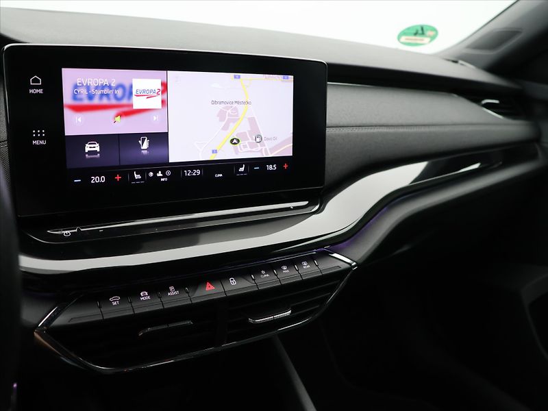 Škoda Octavia 2,0 TDI 110kW DSG Style DPH - fotka 21 z 33