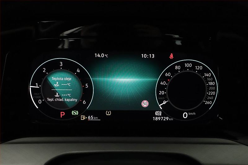 Volkswagen Golf (2023) Life 2.0 TDI, Automat - fotka 9 z 20