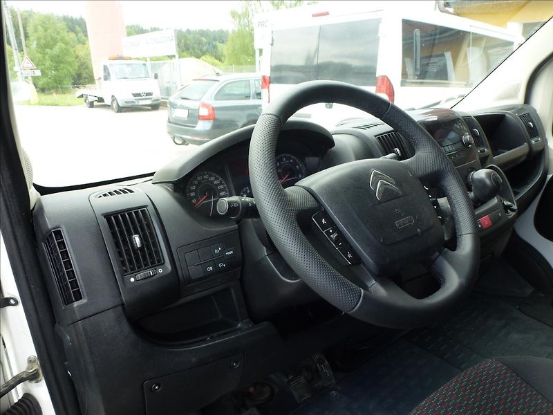 Citroën Jumper 2,2 HDI Sklápěč 7míst - fotka 23 z 30