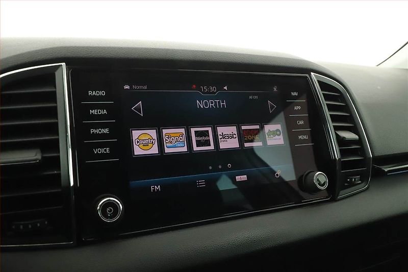 Škoda Karoq (2019) Scout 2.0 TDI, 4X4, ČR,1.maj - fotka 9 z 14