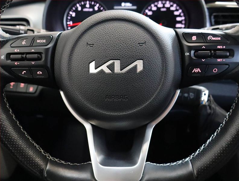 Kia Stonic (2023) 1.2 DPI, ČR,1.maj, Serv.kniha - fotka 18 z 19