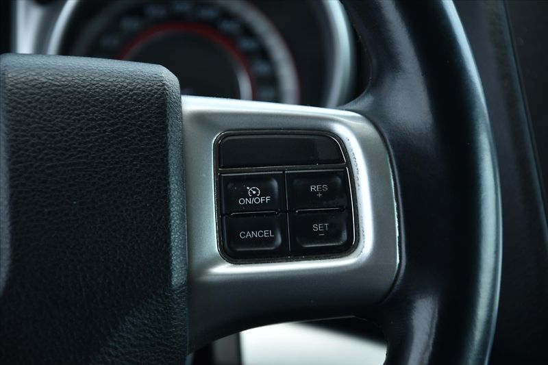 Fiat Freemont 2.0 MJT 125kW 4x4 7-MÍST ČR - fotka 18 z 31