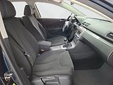 Volkswagen Passat (2007) 2.0 TDI, po STK, udržované - náhled 9