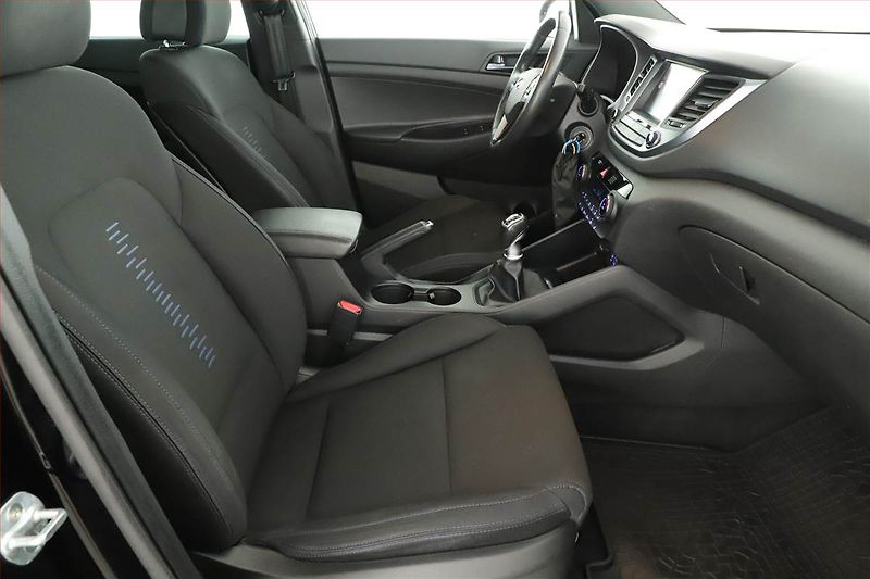 Hyundai Tucson (2018) 1.6 T-GDI, ČR,1.maj, Navi - fotka 7 z 20