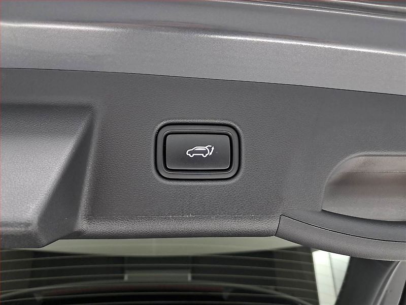 Hyundai Tucson (2025) 1.6 T-GDI - fotka 16 z 21