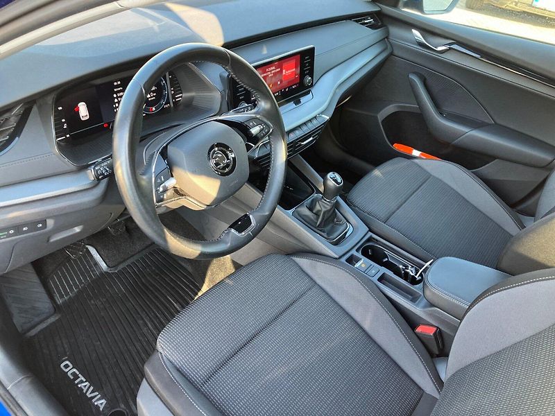 Škoda Octavia (2023) 2.0TDI AMBITION PLUS NOVÉ ČR - fotka 22 z 28