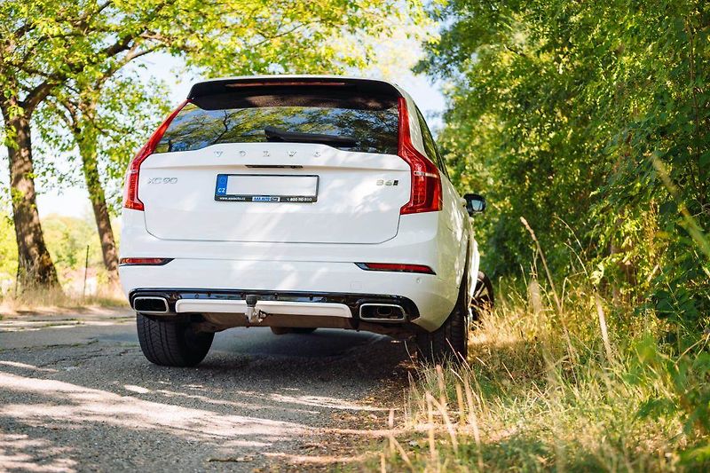 Volvo XC90 (2021) B6 AWD - fotka 6 z 31