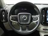 Volvo XC40 2,0 D4 AWD MOMENTUM CZ - náhled 17