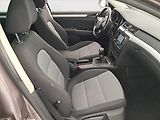 Škoda Superb (2011) Ambition Plus 1.6 TDI, Navi - náhled 9