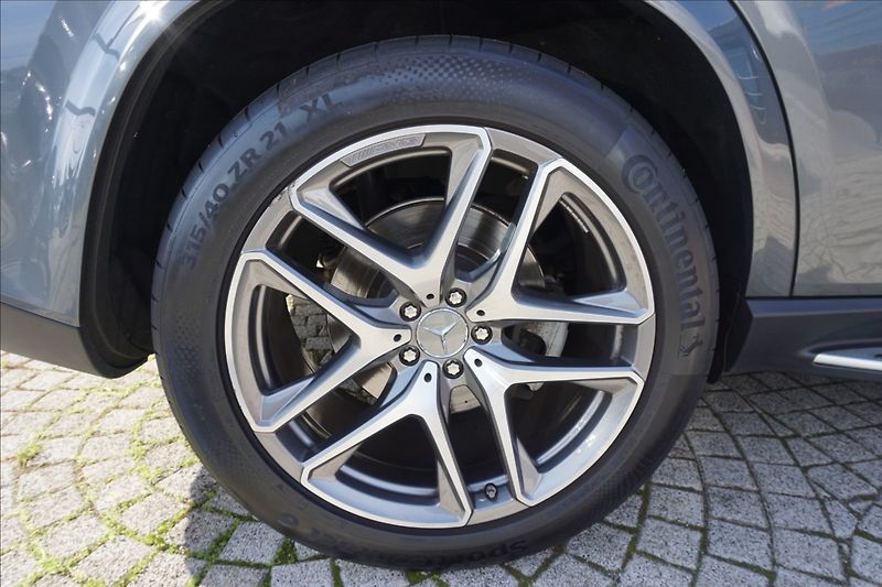 Mercedes-Benz GLE 3,0 AMG 53 4M 1.maj ČR - fotka 21 z 21
