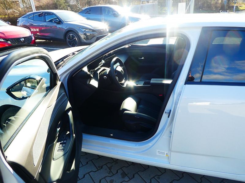 Peugeot 308 (2024) SW ALLURE BHDi 130 S&S EAT8   - fotka 10 z 17