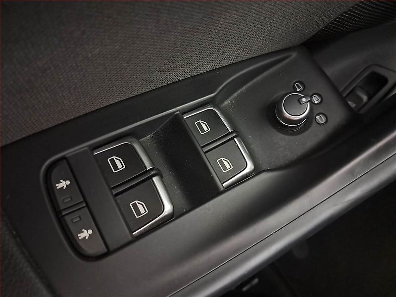 Audi Q3 (2016) 1.4 TFSI, Automat, Tempomat - fotka 18 z 20