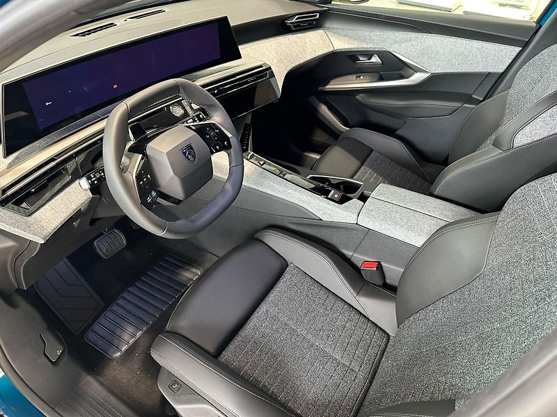 Peugeot 5008 (2026) BUSINESS Hybrid 145 e-DCS6 - fotka 7 z 18