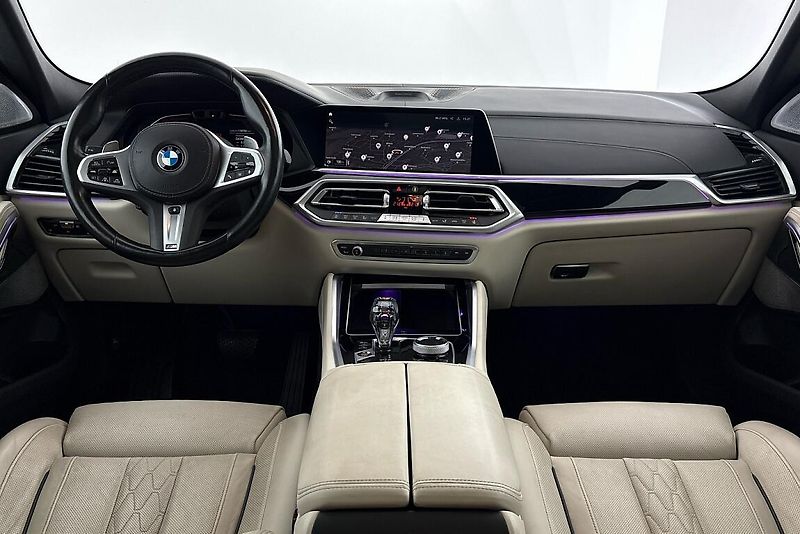 BMW X6 xDrive40d - fotka 17 z 29