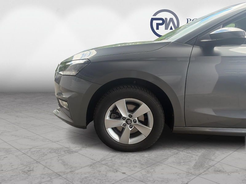 Škoda Fabia 1.0TSi 85kW Top Selection - fotka 9 z 23