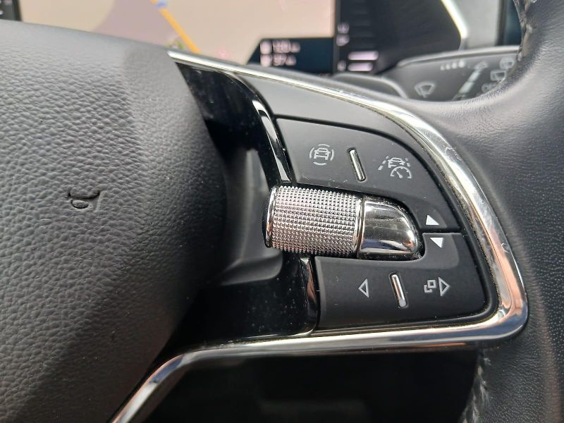 Škoda Octavia 4, iV, Plug in Hybrid, ALU 18 - fotka 41 z 66