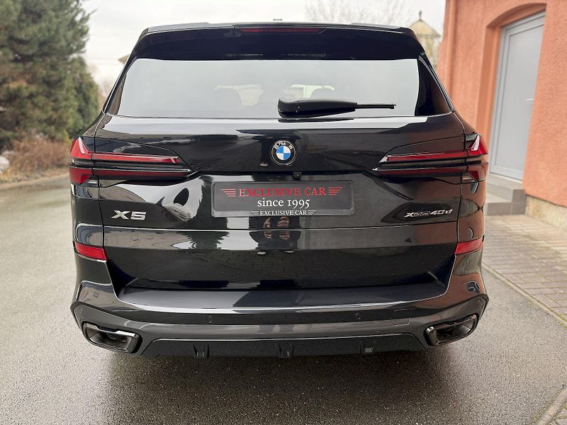 BMW X5 xDrive40d M-PRO Individual AIR - fotka 4 z 50