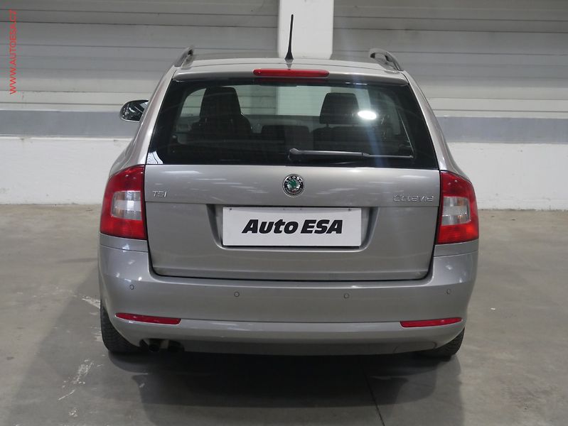 Škoda Octavia (2011) 1.4TSI, 1.maj,ČR, Ambition, - fotka 5 z 16