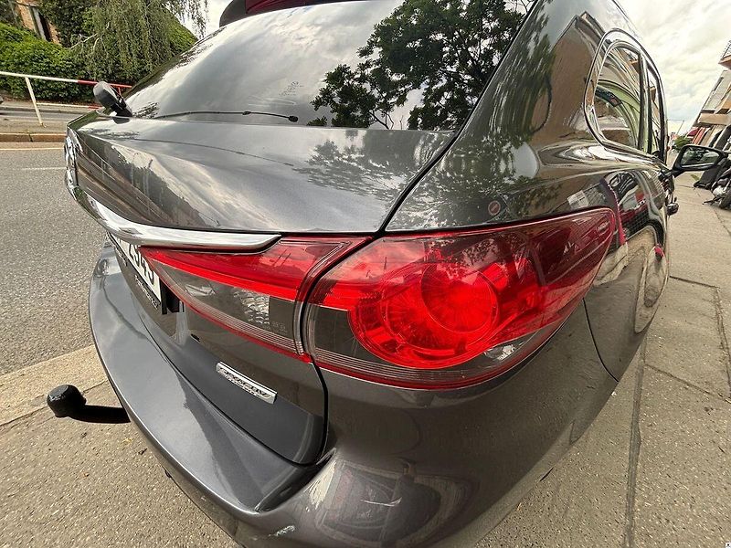 Mazda 6 2.2D/2014/129KW-MAN6-ZÁRUKA12 - fotka 41 z 45