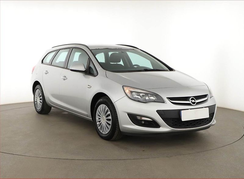 Opel Astra (2014) 1.6 CDTI, po STK, jezdí dobře - fotografie inzerátu