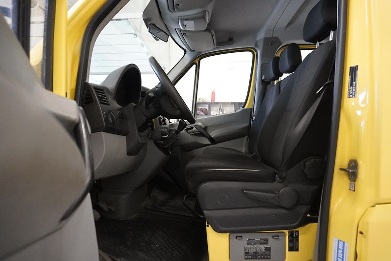 Mercedes-Benz Sprinter 316 2.2CDi-120kW 6 MÍST VALNÍK - fotka 14 z 26