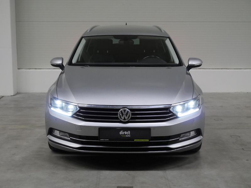 Volkswagen Passat - fotka 4 z 25