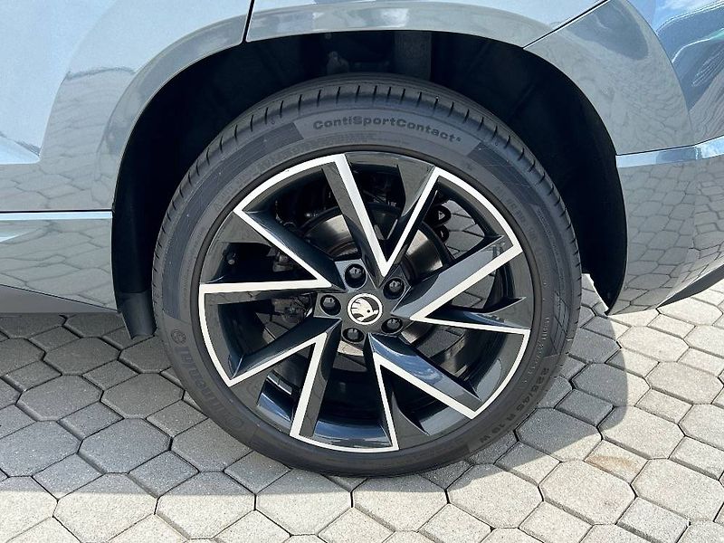 Škoda Karoq 2,0TSI 140kW Sportline 7DSG 4x - fotka 26 z 28