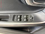 Volvo V60 (2015) 1.6 D2, navi, autoAC - náhled 12