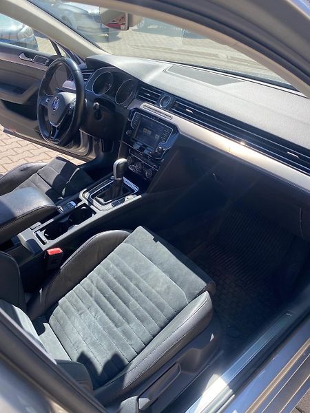 Volkswagen Passat (2015) VW Passat 2.0TDi 176kW 4M - fotka 9 z 14