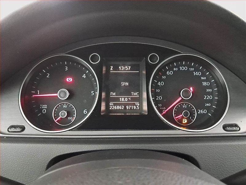 Volkswagen Passat (2012) Comfortline 2.0 TDI, 4X4 - fotka 11 z 20