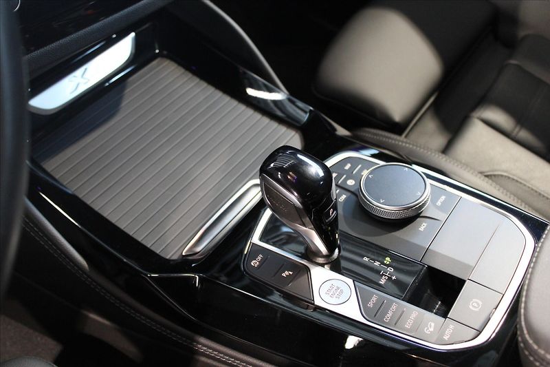 BMW X4 xDrive30d M Sport ACC / AdLED - fotka 10 z 15