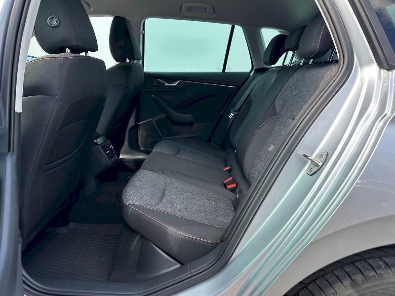 Škoda Kamiq (2021) 1,5 TSI / 110 KW / Ambition - fotka 7 z 30