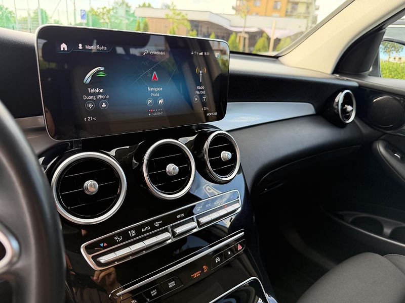 Mercedes-Benz GLC (2020) 200 / 140 kw / 4matic - fotka 18 z 22