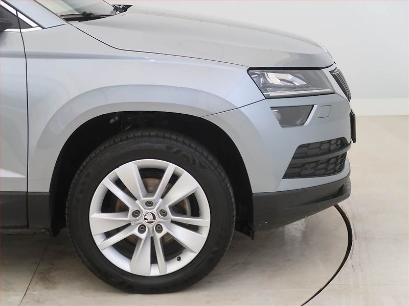 Škoda Karoq (2018) Ambition Plus 1.5 TSI, Automat - fotka 14 z 16