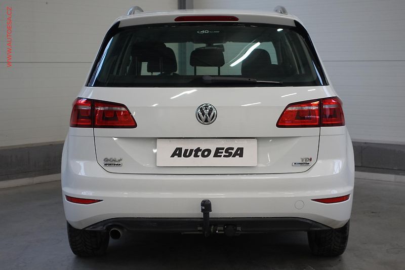 Volkswagen Golf Sportsvan (2014) 1.6 TDi, 1.maj,ČR, AC, TZ - fotka 5 z 22