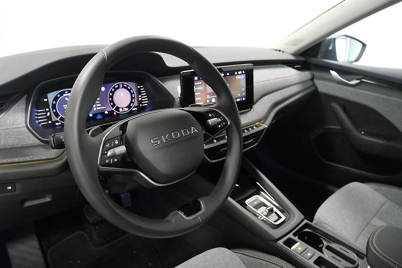 Škoda Octavia - fotka 14 z 23