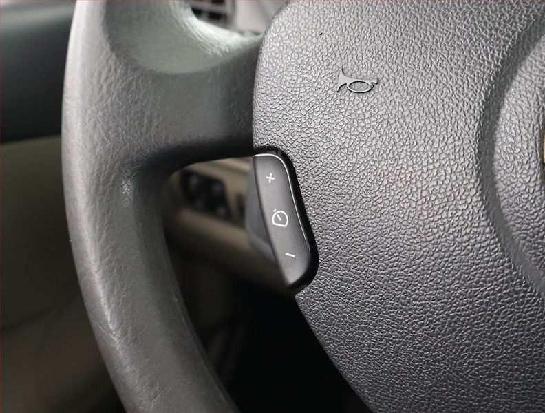 Renault Clio (2008) 1.2 TCe, po STK, jezdí dobře - fotka 13 z 13