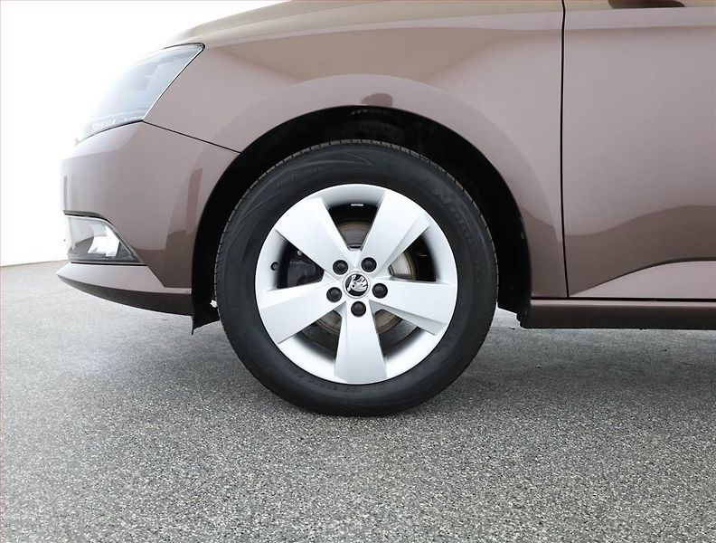 Škoda Fabia (2015) Ambition 1.2 TSI - fotka 19 z 19