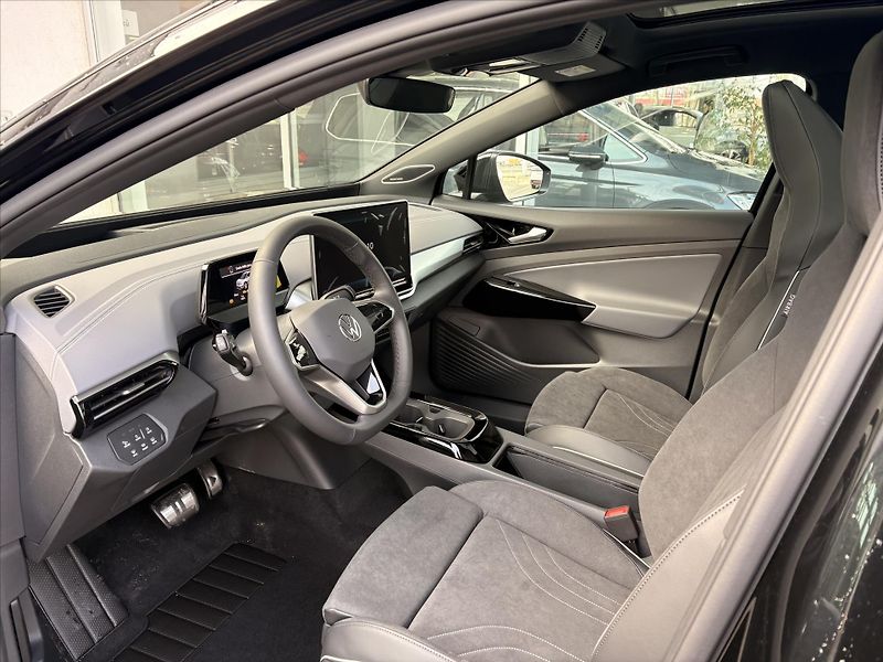 Volkswagen ID.4 (2025) 1,0 210 kW 77kWh  Pro People - fotka 10 z 16