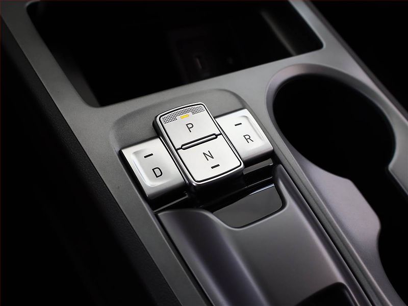 Hyundai Kona (2021) Electric 64 kWh, SoH 100% - fotka 11 z 24